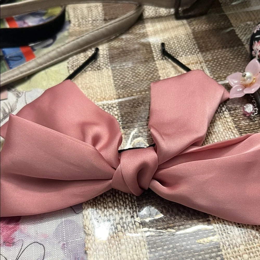 Floral and Pink Hair Accessories Set